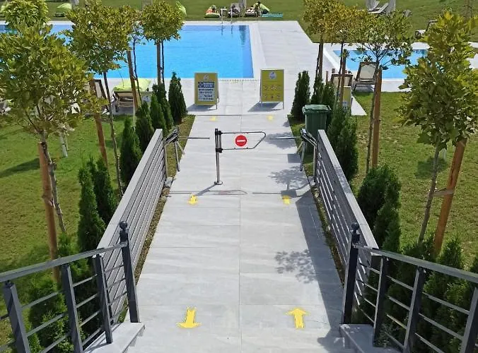 Курортный комплекс Beach *